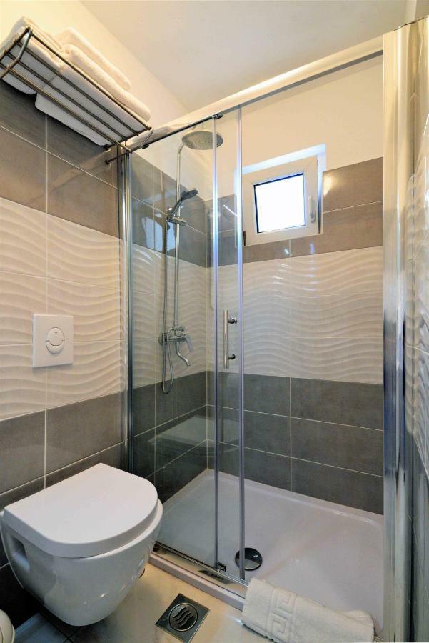 Apartmani Dora Μούρτερ Εξωτερικό φωτογραφία