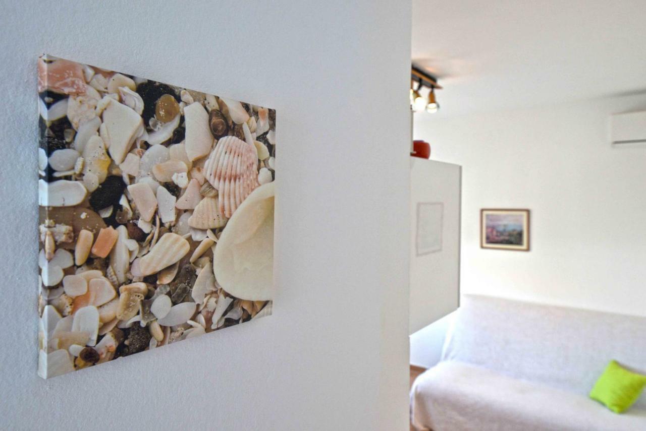 Apartmani Dora Μούρτερ Εξωτερικό φωτογραφία
